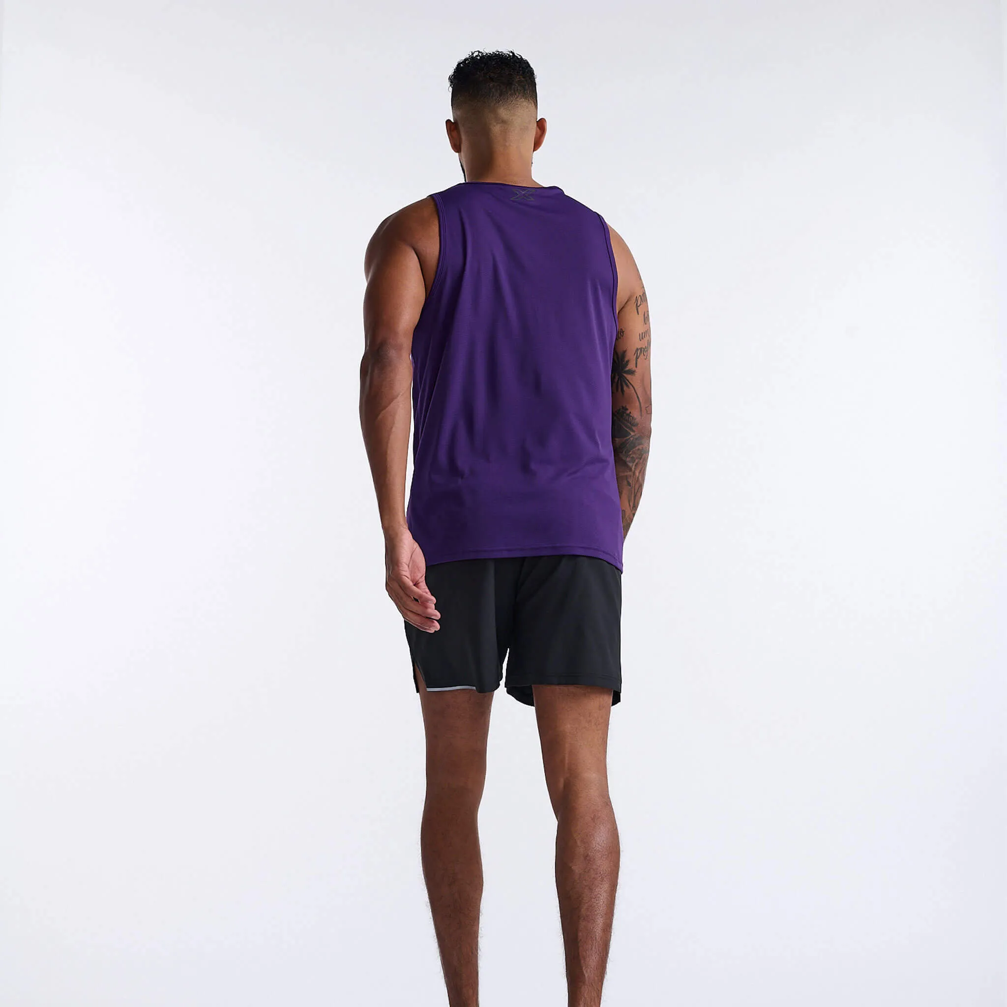 2XU | Men's Aero Tank - Acai/Black Reflective