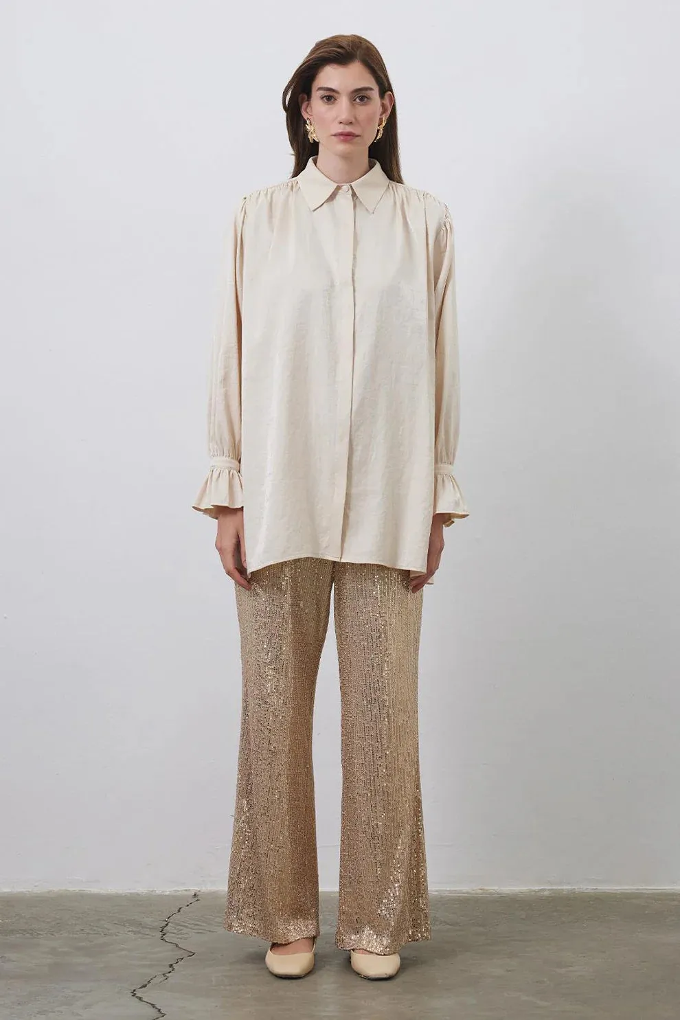 Eva Sleeve Detailed Shirt Beige