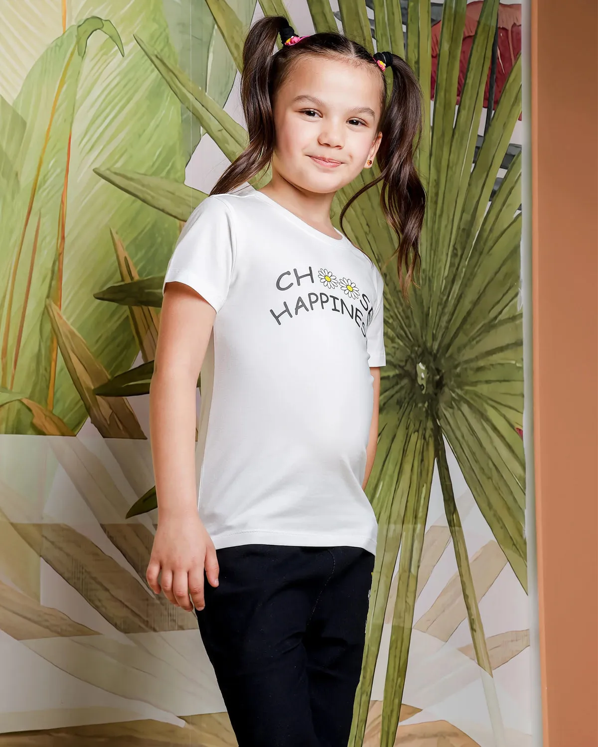 Girls Regular Fit Half Sleeves T-Shirt