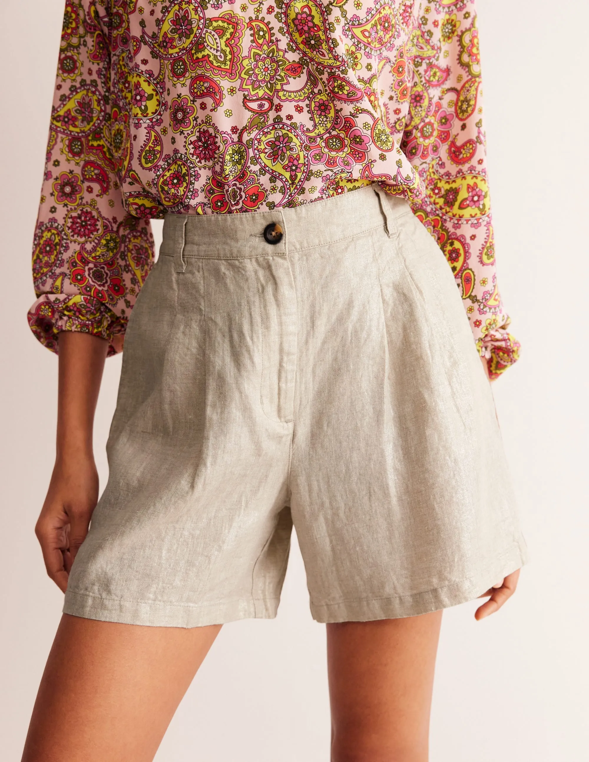 Pleated Linen Shorts-Neutral Metallic