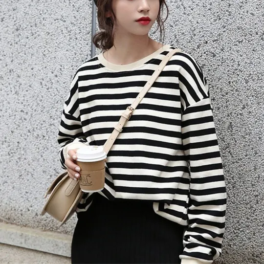 Women's Streetwear Loose Stripes Sweatshirt (One Size)